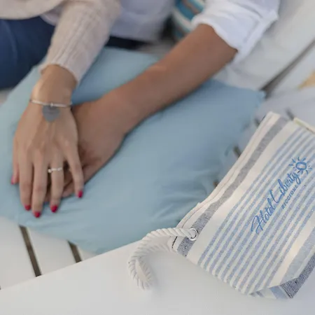 Liberty - Parking & Hotel