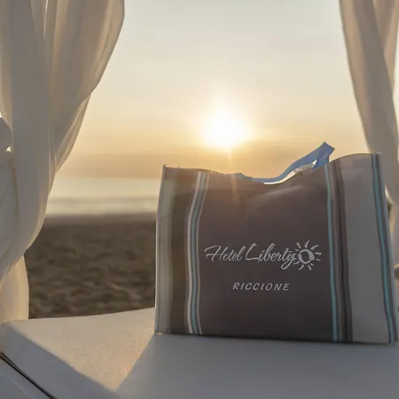 Hotel Liberty - Parking & Riccione