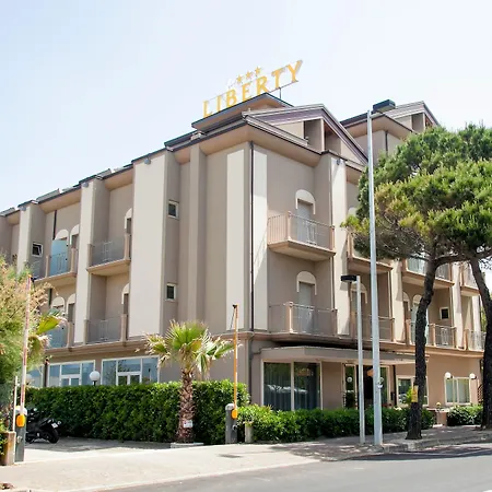 Liberty - Parking & 3*