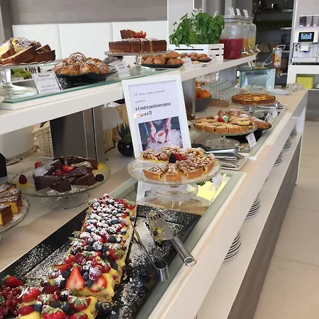 Liberty - Parking & Hotel Riccione