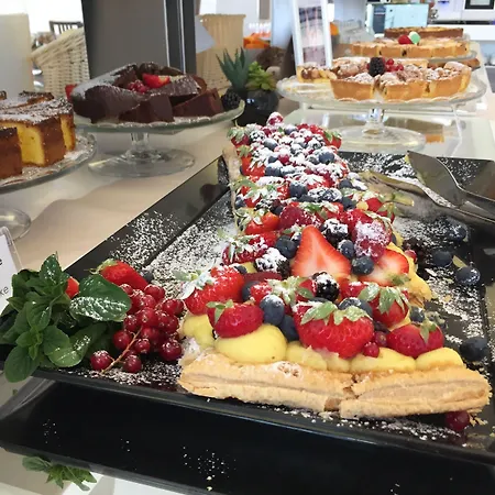 Liberty - Parking & فندق 3*