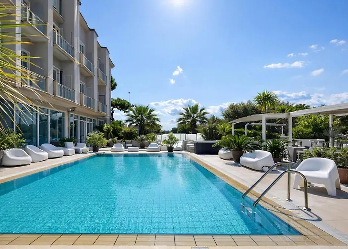 Liberty - Parking & Hotel Riccione