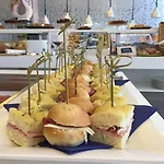 Liberty - Parking & 3* Riccione
