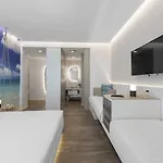 Liberty - Parking & 3* Riccione