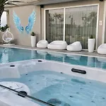 Hotel Liberty - Parking & Riccione