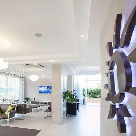 Liberty - Parking & 3*