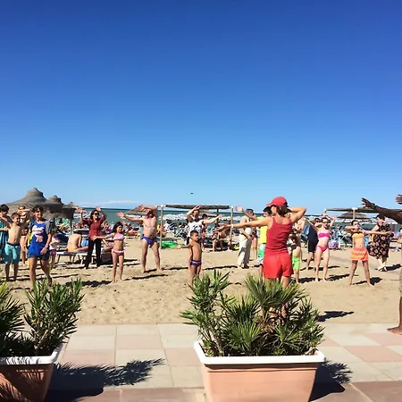 酒店 Liberty - Parking & 3*