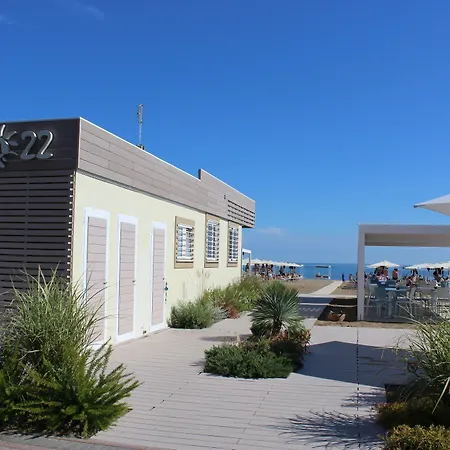 Szálloda Liberty - Parking & Riccione