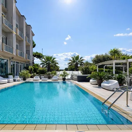 Liberty - Parking & Hotell Riccione