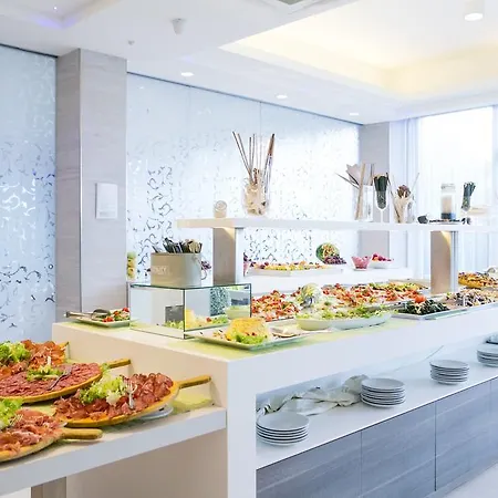 Otel Liberty - Parking & Included 3*
