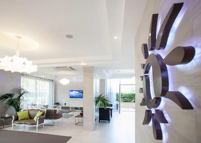 Liberty - Parking & 3*