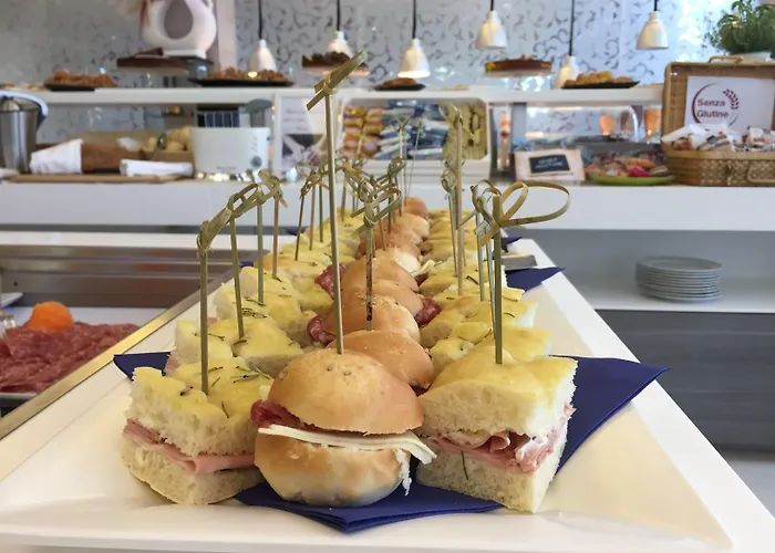 Liberty - Parking & 3* Riccione