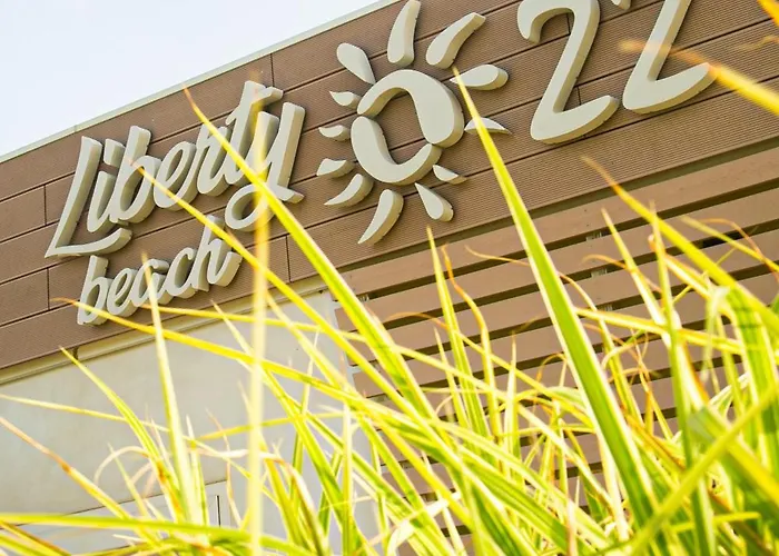 Liberty - Parking & Hotel